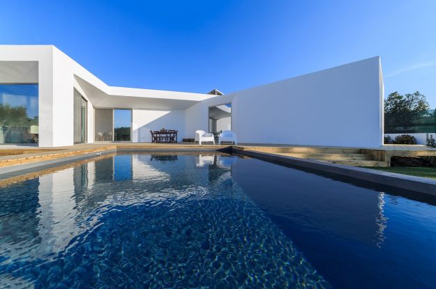 New Listing: Luxury Home with Pool in Turkey